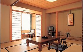 ホテル 海栄館鯱亭  3*
